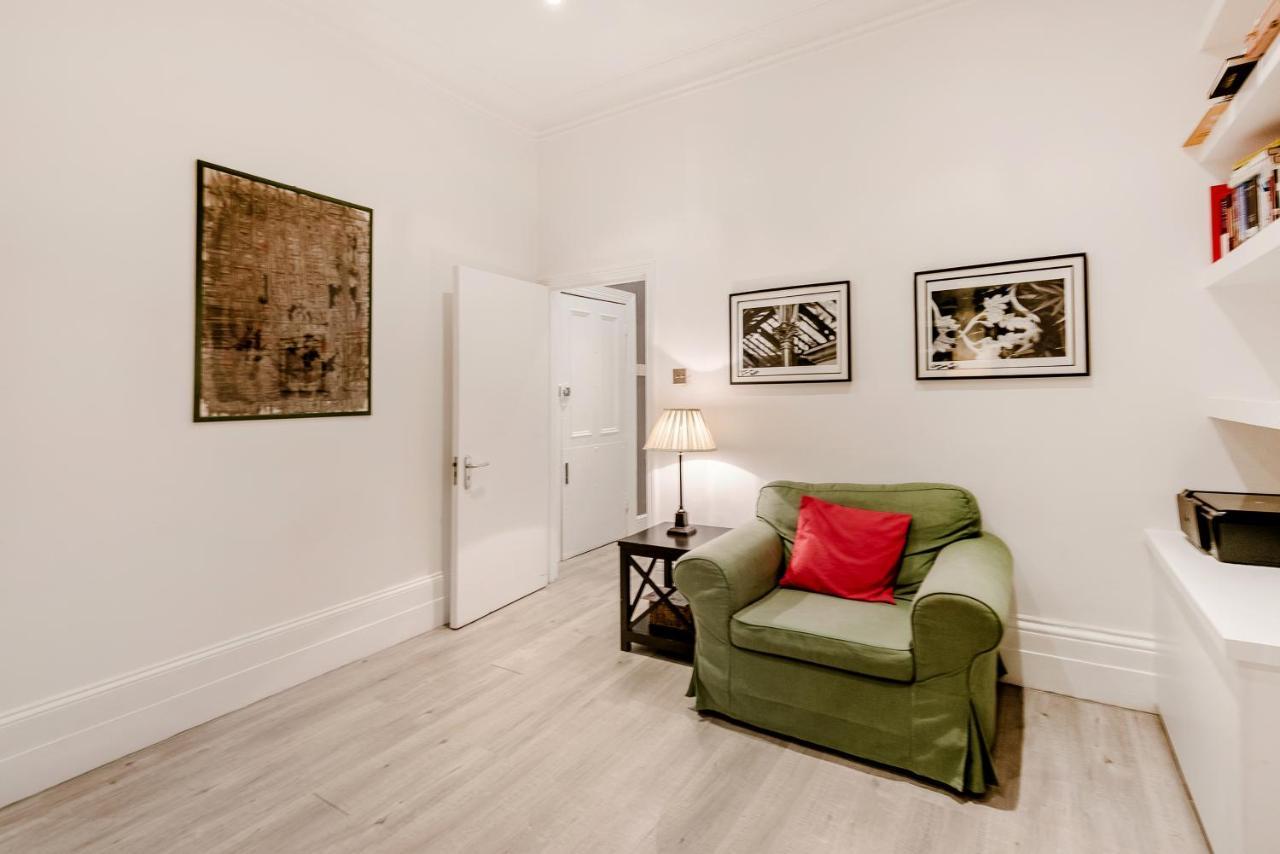 Lovely 2 Bedroom Flat In The Heart Of Chelsea London Ngoại thất bức ảnh